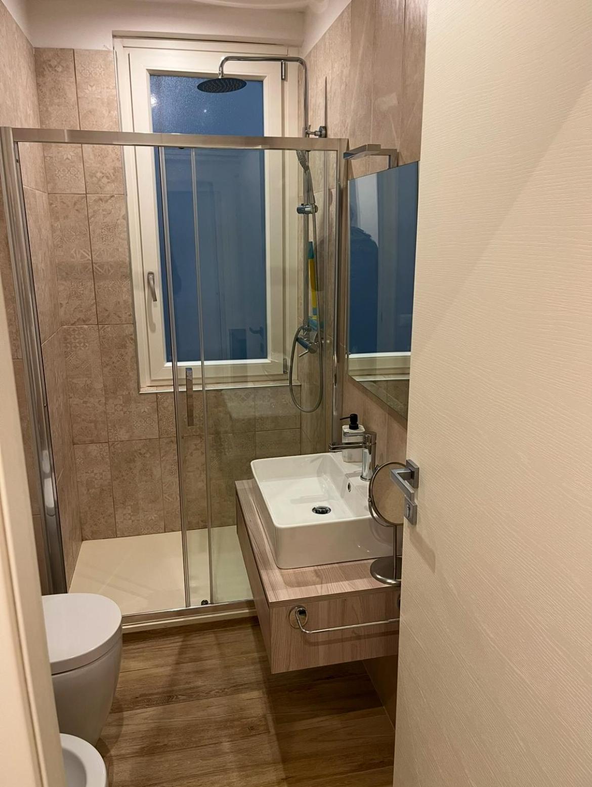 A Un Passo Dal Centro Apartment